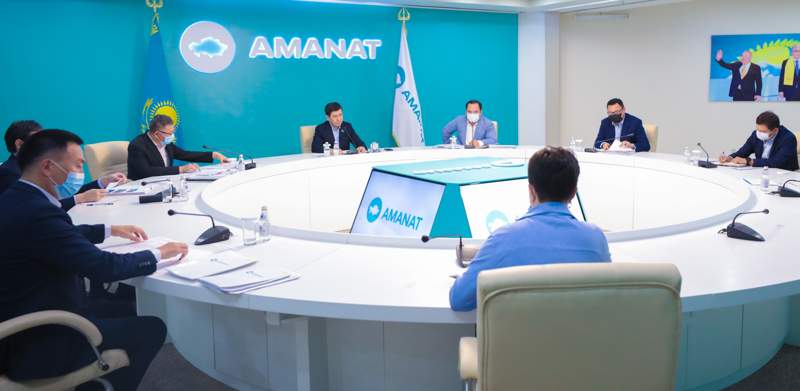 «AMANAT» партиясы азаматтардың мүдделерін қорғау жұмыстарын күшейтеді