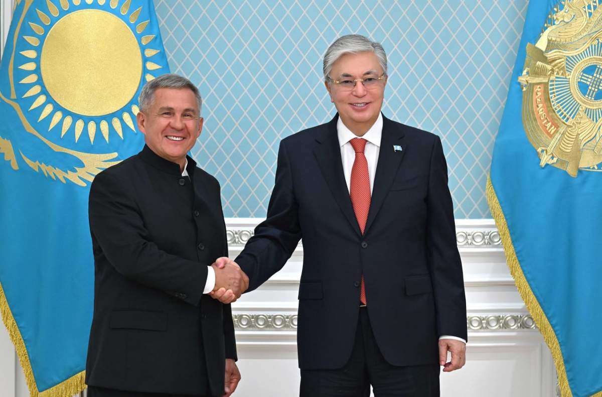 Президент Қасым-Жомарт Тоқаев Татарстан Раисы Рустам Миннихановты қабылдады