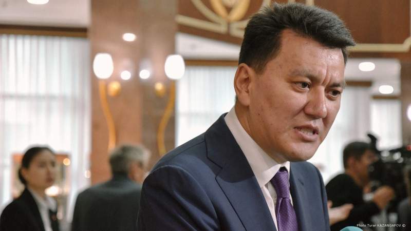 Ерлан Қарин 2023 жылдың саяси күн тәртібіне тоқталды