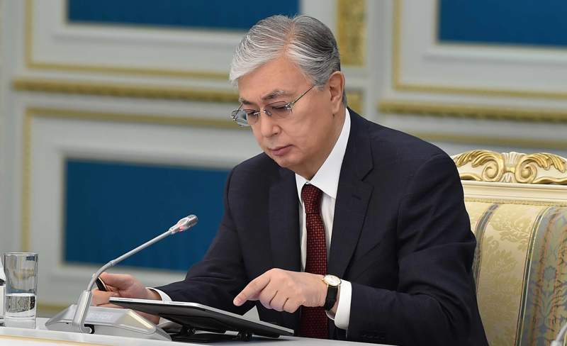 Тараздағы жарылыс: Тоқаев қаза тапқандарды марапаттады