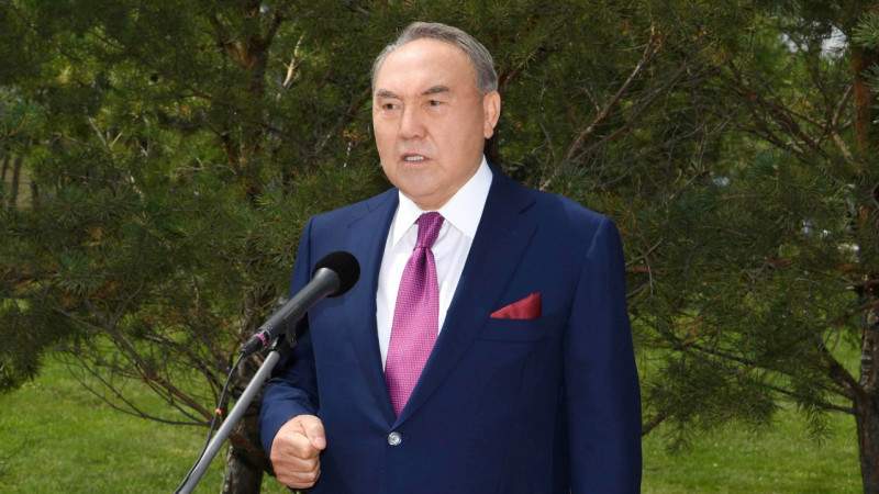 Назарбаев: Ксенофобиямен күресу керек