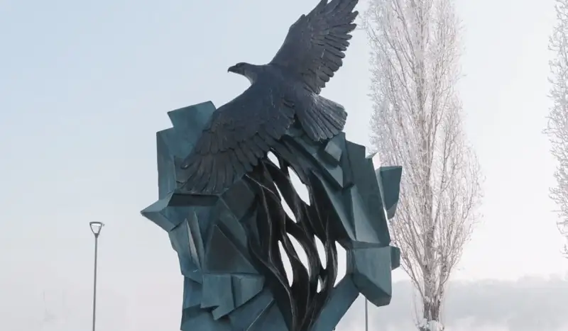 Өскеменде «Желтоқсан алауы» мүсіндік композиция бой көтерді