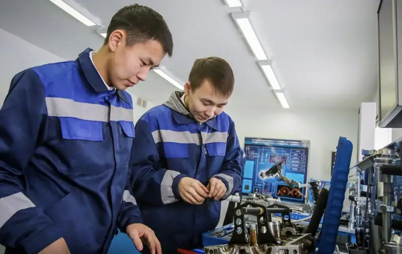 Қазақстанда колледж студенттерінің стипендиясы 50%-ға өсті