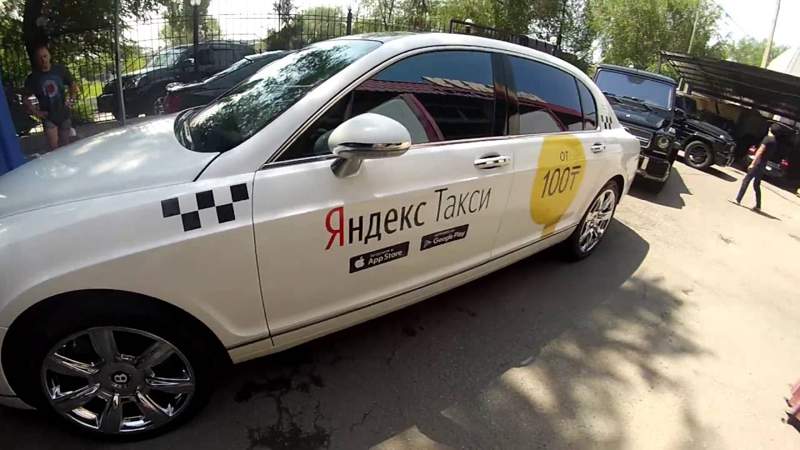 Такси жүргізушілерінен айла аспай тұр