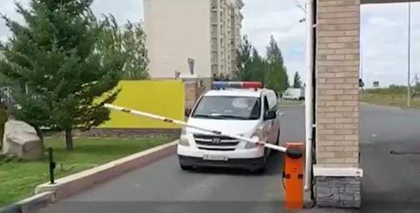 Астанада ақылды шлагбаум орнатылып жатыр