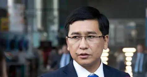 Аймағамбетов: Мұғалімдерді қызметіне қатысы жоқ жұмысқа тартуға жол берілмейді 