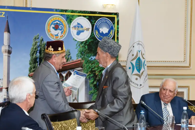 Сейт Умерсанұлы: Қазақстандағы қырым татарлары қазақ тілін үйренуге күш салып жатыр 