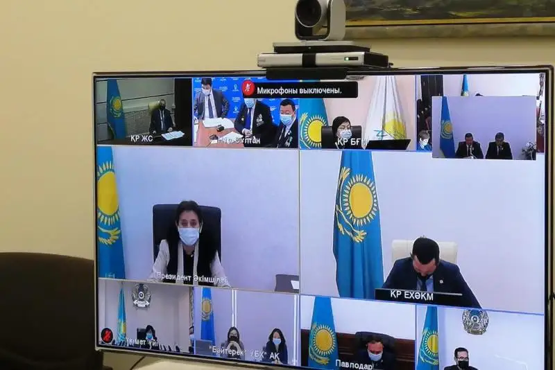 Тамара Дүйсенова Ауған соғысы ардагерлерімен кездесті