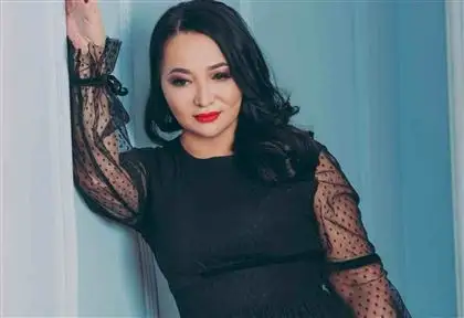 Инстаграм Гүлзира Айдарбекованы банға жіберді