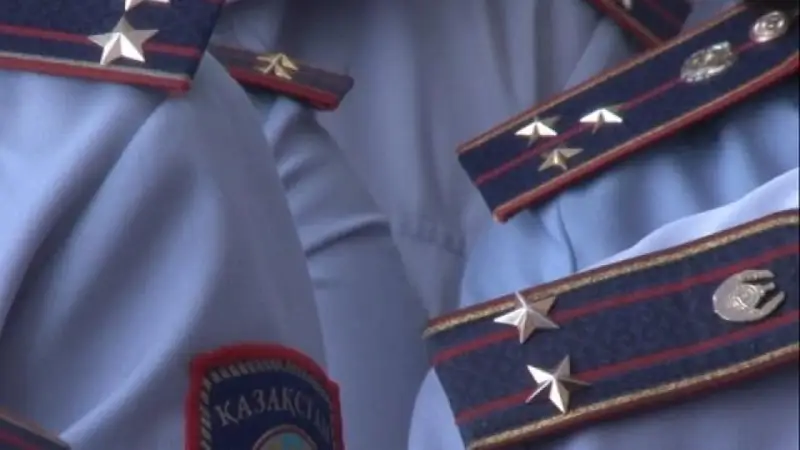 Нұр-Сұлтанда лауазымды полицей есірткімен ұсталды