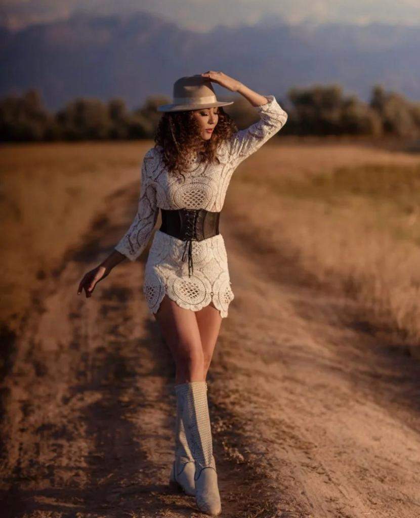 Айгүл Иманбаеваның жаңа образы жұрттың талқысына түсті