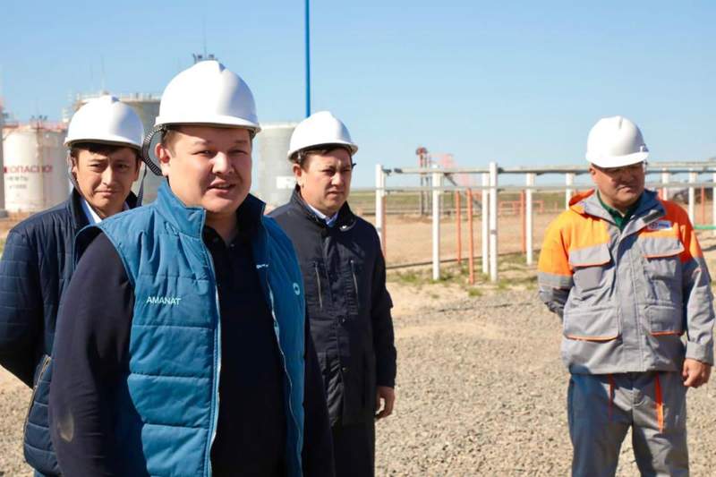 Атырау облысында өткен AMANAT партиясының кездесуінде референдумның маңызы талқыланды