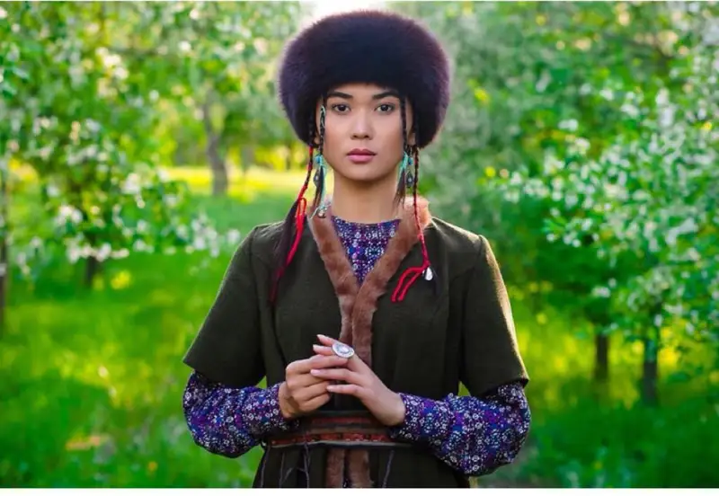 Нарқыз ТАМАБАЙ Әуезов театрынан НЕГЕ кетті?