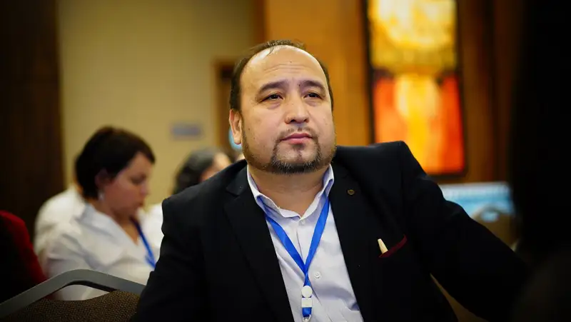 Сәкен Сыбанбай: Журналист жауапты, редактор сауатты болуы керек