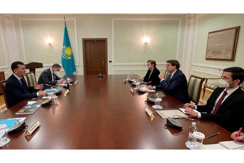 Ерлан Қарин Германия сыртқы істер министрлігінің уәкілімен кездесті