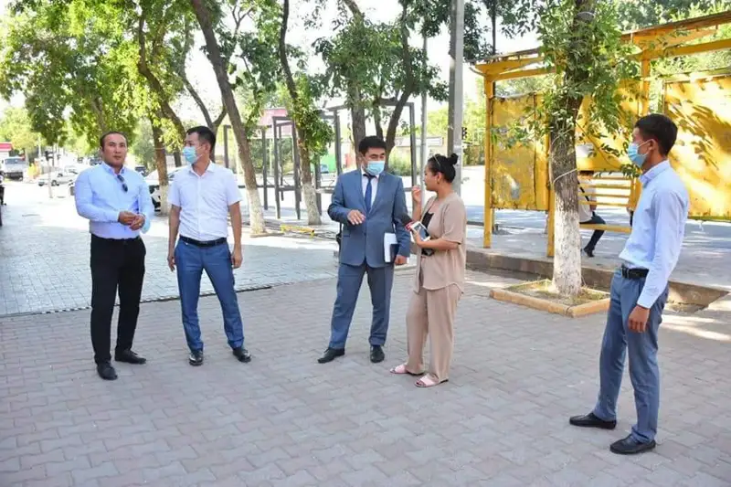 Еңбекші ауданында көше бойындағы жарнама мәтіндеріне рейд жүргізілді