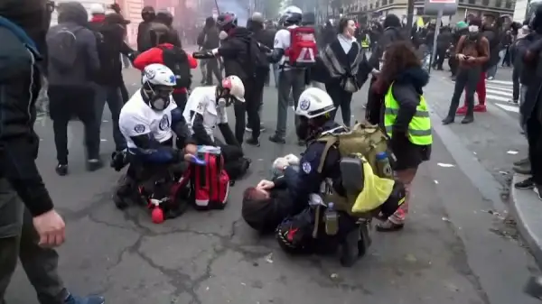 Франциядағы шеру соңы тәртіпсіздікке ұласты