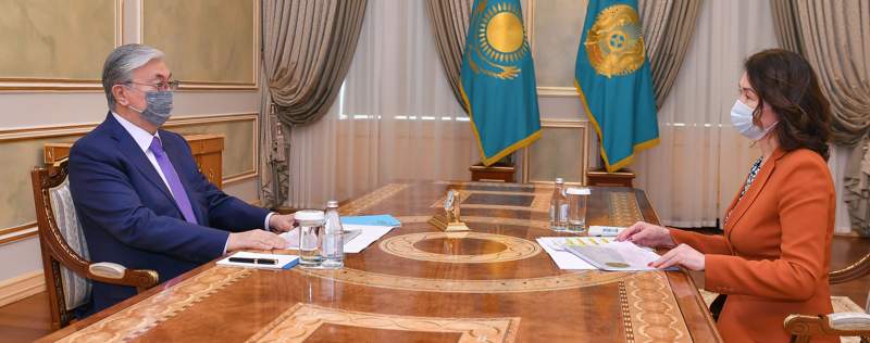 Президентке мемлекеттік аппаратты қысқарту туралы баяндалды 