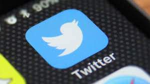 Twitter қызметкерлерімен қоштасып жатыр