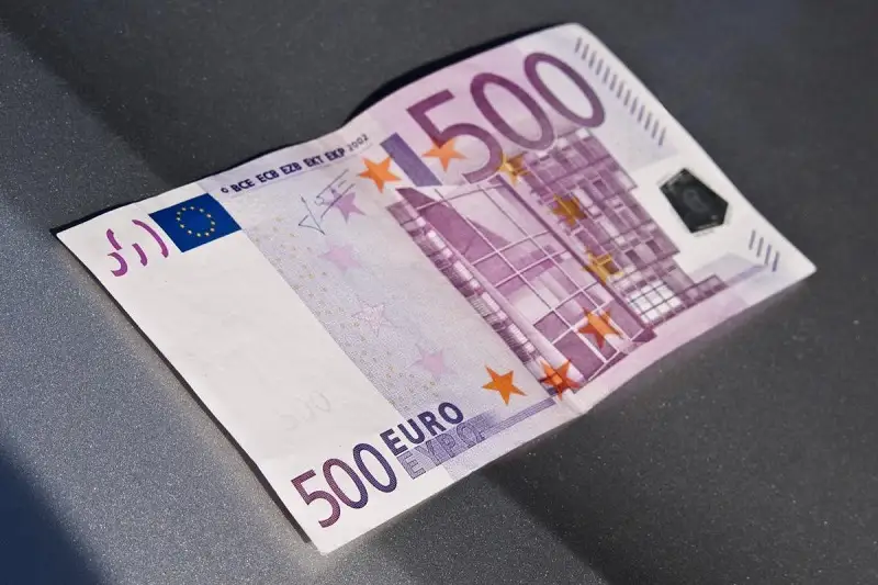 Жалған ақша айырбастағандар сотталды