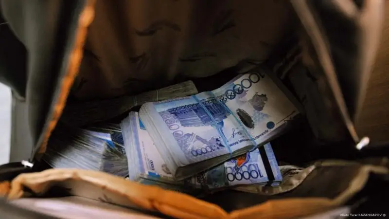 Жетісу облысында криптовалюта сатып алмақ болған тұрғын ақшасынан айырылды  