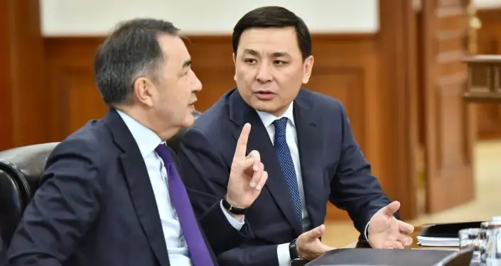 Нұр-Сұлтан мен Алматының жарысы: Көлгінов Сағынтаевты қашан қуып жетеді?