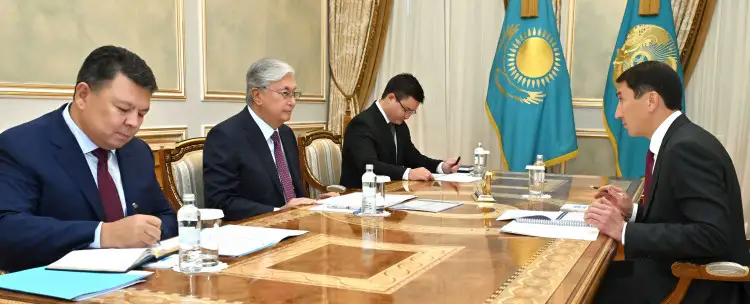 Тоқаев «ҚазМұнайГаз» ҰК» АҚ басқарма төрағасы Мағзұм Мырзағалиевті қабылдады