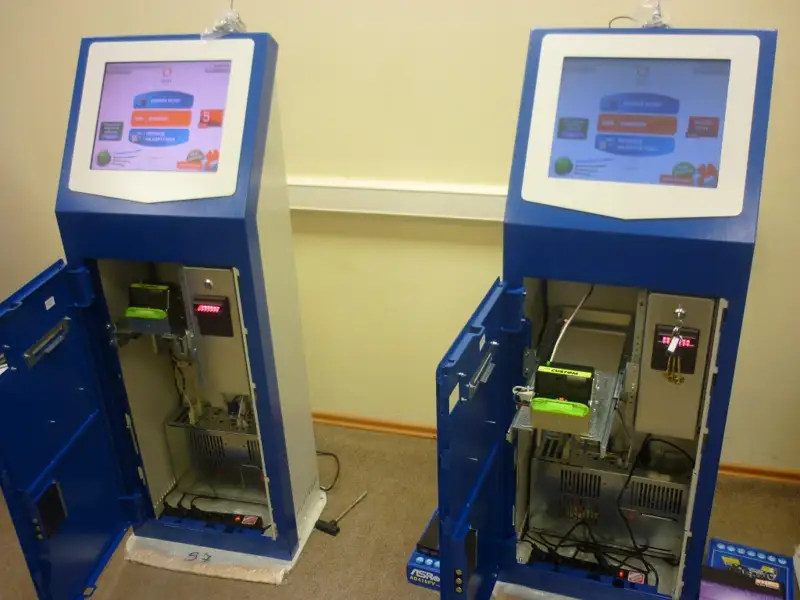 Дүкен тонап, терминал бұзған топ ұсталды 