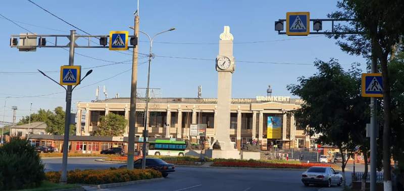Теміржол вокзалындағы қоғамдық сағат жөндеуден өтті