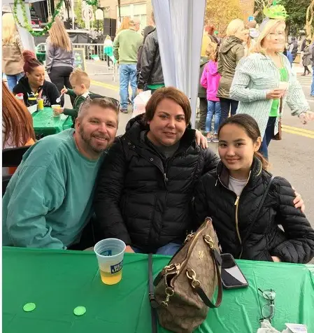 Америкалықтар асырап алған қыз актриса атанды