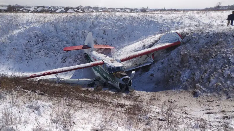 Алматы облысында шұғыл қонған АН-2 ұшағының командирі оқиғаның мән-жайын айтып берді 