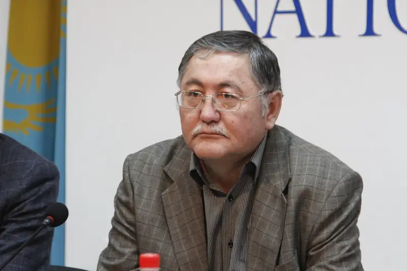 Рысбек Сәрсенбайұлын ұстап әкетті (видео)