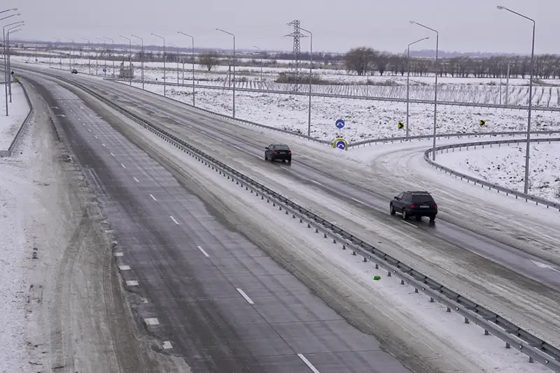 Шығыста жолдар жабылды