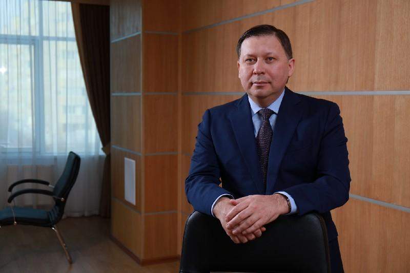 Қорғаныс министрінің орынбасары Дарын Тұяқов қызметінен босатылды 