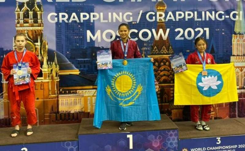 15 жастағы Жібек Құлымбетова грэпплингтен әлем чемпионы атанды