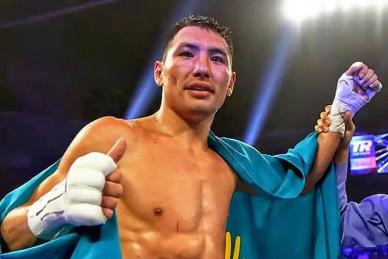 Жәнібек Әлімханұлы WBO рейтингінде ең мықты боксшылардың үштігіне кірді