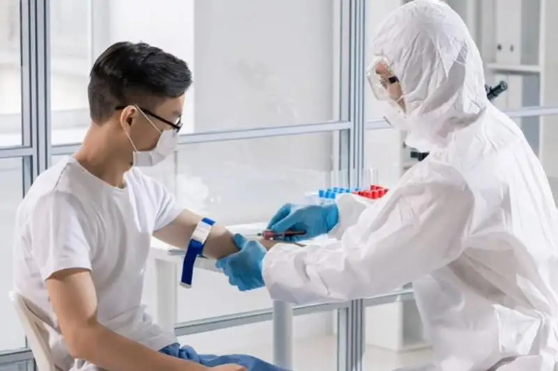 Дәрігерге вирус науқастан жұққан ба? 