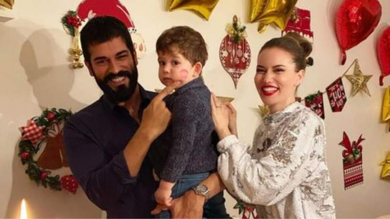 Бурак Өзчивит пен Фахрийе Эвджен зілзаладан зардап шеккендерге 32 мың доллар аударды