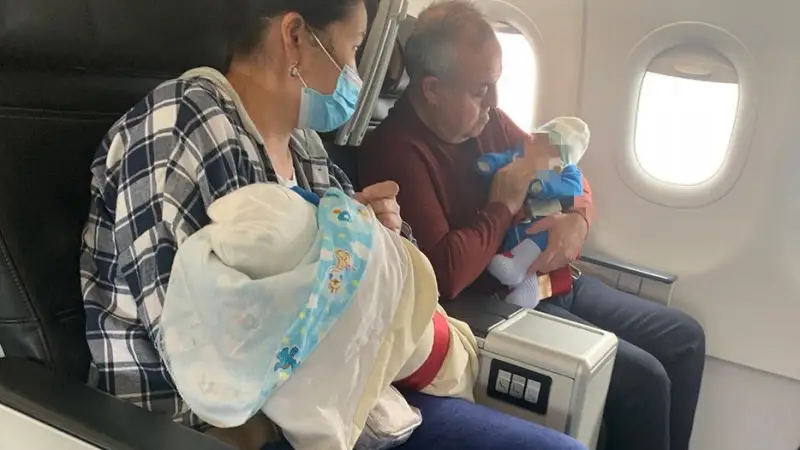 Ердоғанның дәрігері ұшақта қазақстандық сәбиді құтқарды