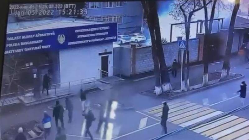 Қаңтар оқиғасы кезінде Алматының әуежайы мен полиция ғимаратына шабуыл жасаған азамат ұсталды
