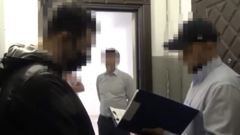 Павлодар әкімдігіндегі басшы ақша жеп қойған