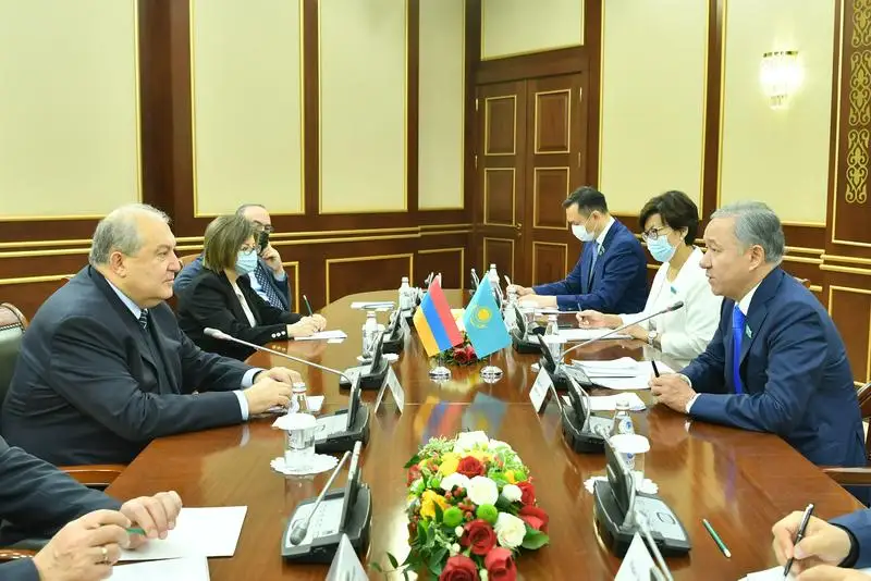 Нұрлан Нығматулин Армения Президентімен кездесті  
