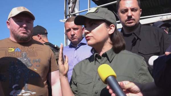 Украина билігі халықты коменданттық сағат ережелерін сақтауға шақырды
