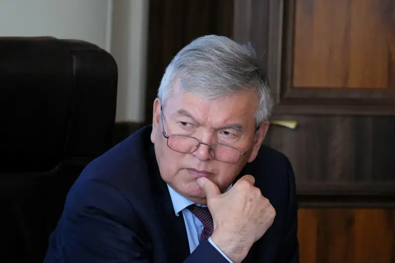 Рахман Алшанов: Назарбаев университетінің жарты жылдық бюджетін қысқартсақ, жылына 100 жатақхана салуға болады