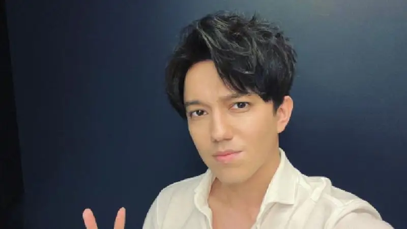 Бразилия радиосынан Димаштың әндерін тыңдауға болады