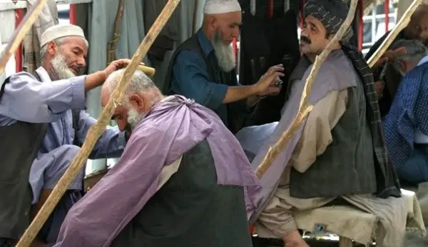 «Талибан» ауғандарға сақалын кесуге тыйым салды