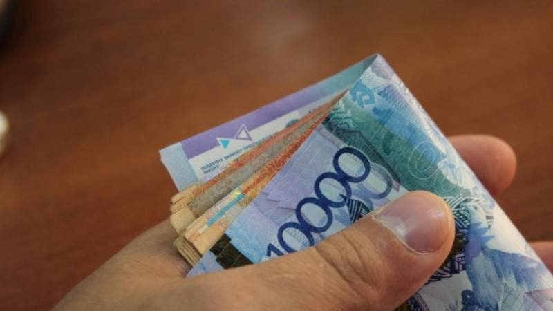 42 500 теңге: 1,7 млн адамның шотына ақша аударылды