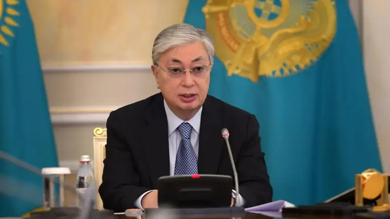 Тоқаев Макронға саулық тіледі 