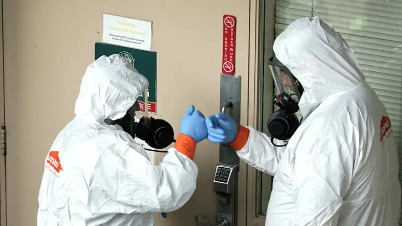 Вирусолог: АҚШ-та 1,6 млн адам көз жұмуы мүмкін 