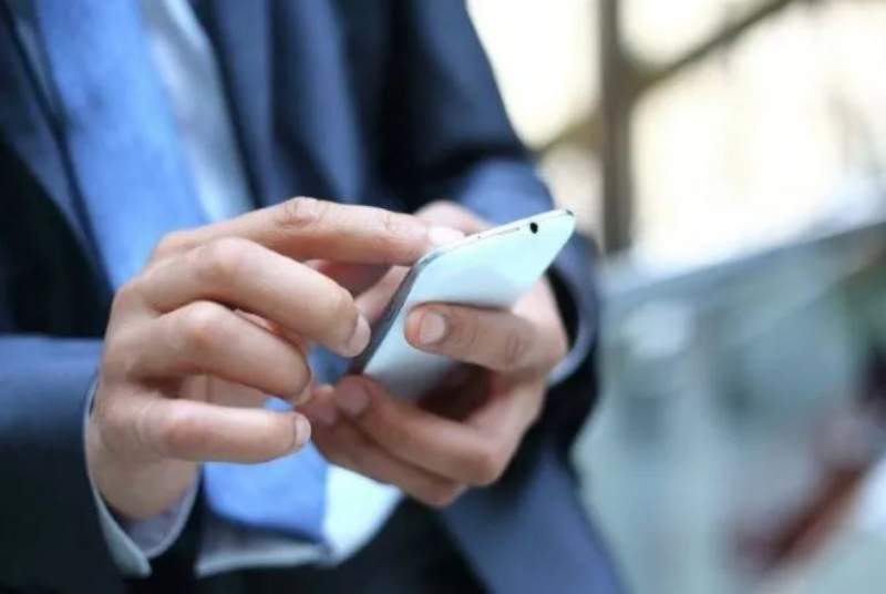 Салықтар мен әлеуметтік төлемдер автоматты түрде есептеледі